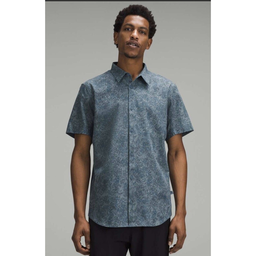 Lululemon Airing Easy Short Sleeve Shirt - Large Blue Performance Travel